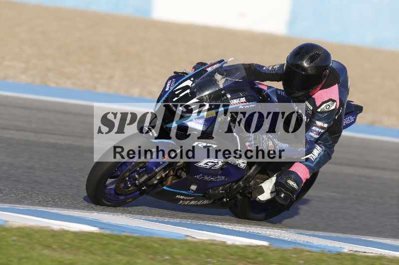 /02 28.-31.01.2025 Moto Center Thun Jerez/gruen-green/404